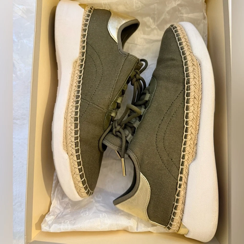 Michael Kors Finch Lace Up Sneakers Olive Green Gold Canvas Espadrille Size 7
